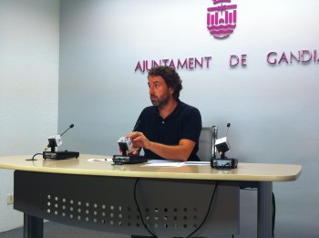 Vicent Mascarell durante la rueda de prensa Vicent Mascarell durante la rueda de prensa